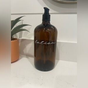 Amber Glass Lotion Dispenser 34 oz